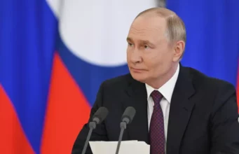 Путин поздравил жителей Нового Уренгоя с 50-летием города