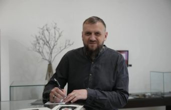 В Абакане откроется выставка художника Александра Пашкова «Под небом Хакасии»