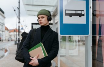 В Белом Яре планируют установить четыре новые автобусные остановки